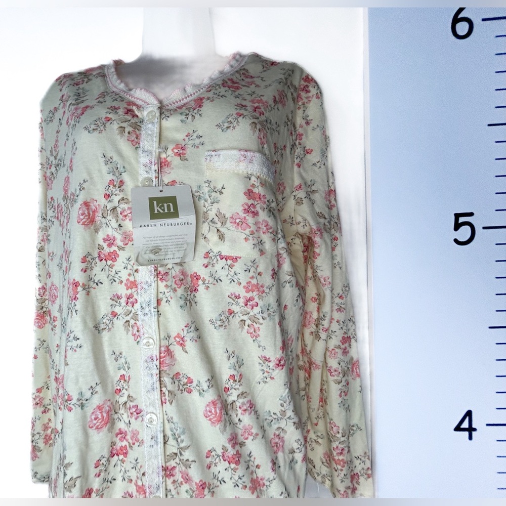Karen Neurenberg‎ Pink Floral Cottagecore Pajama Top NWT Medium.